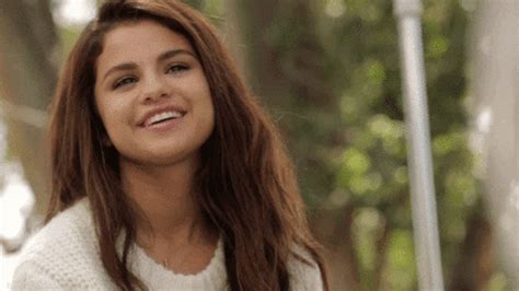 Share the best GIFs now >>>. . Selena gomez gif